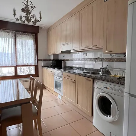 Primera Linea Playa Con Parking Apartment Gijon